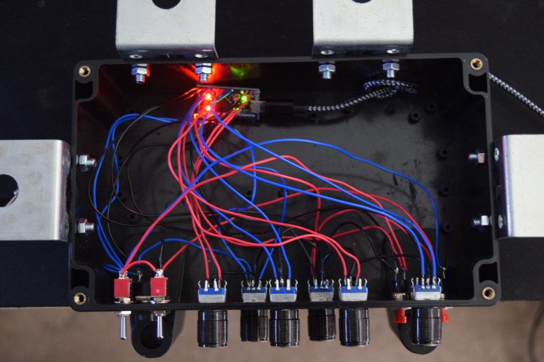 Radio Box - Version 1